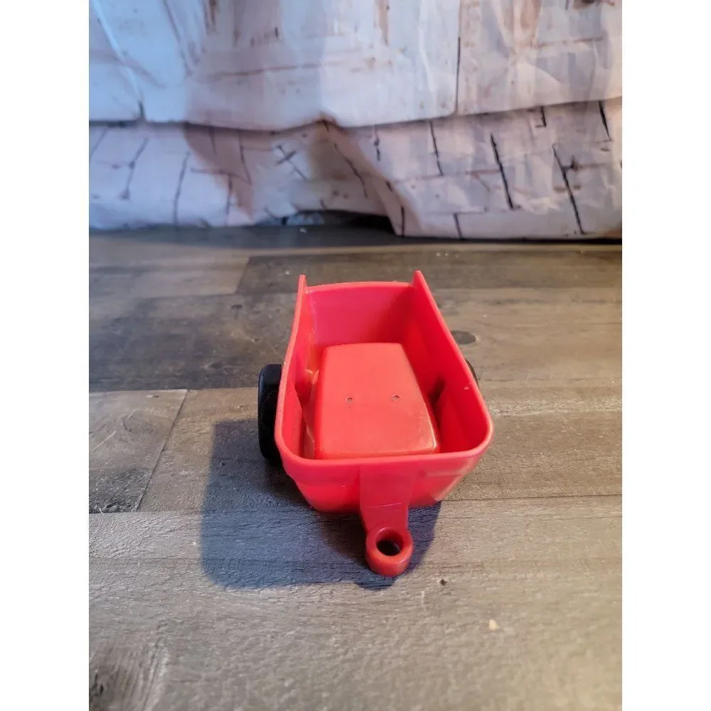 Red wagon toy figure‎ plastic
